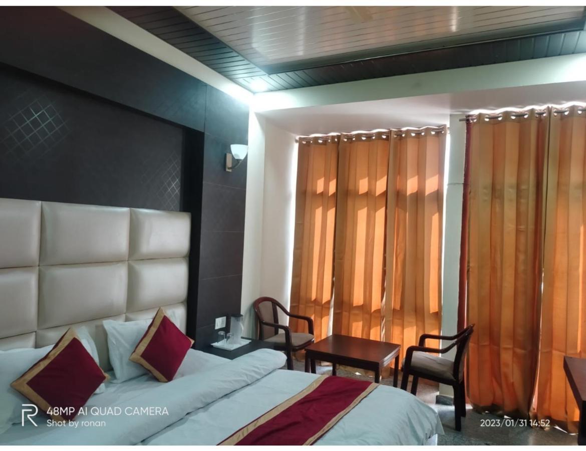 Hotel Krishna Palace Mussoorie Exterior foto