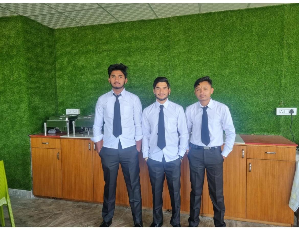 Hotel Krishna Palace Mussoorie Exterior foto